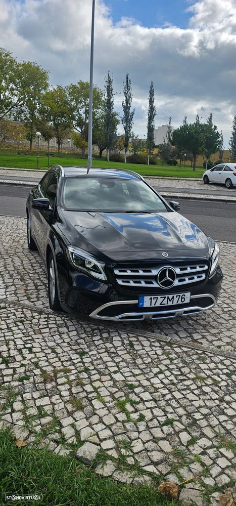 Mercedes-Benz GLA 200 d Aut. - 3