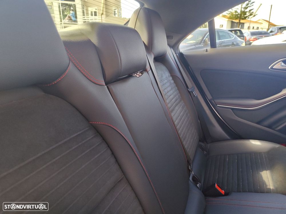 Mercedes-Benz CLA 200 d Urban - 29