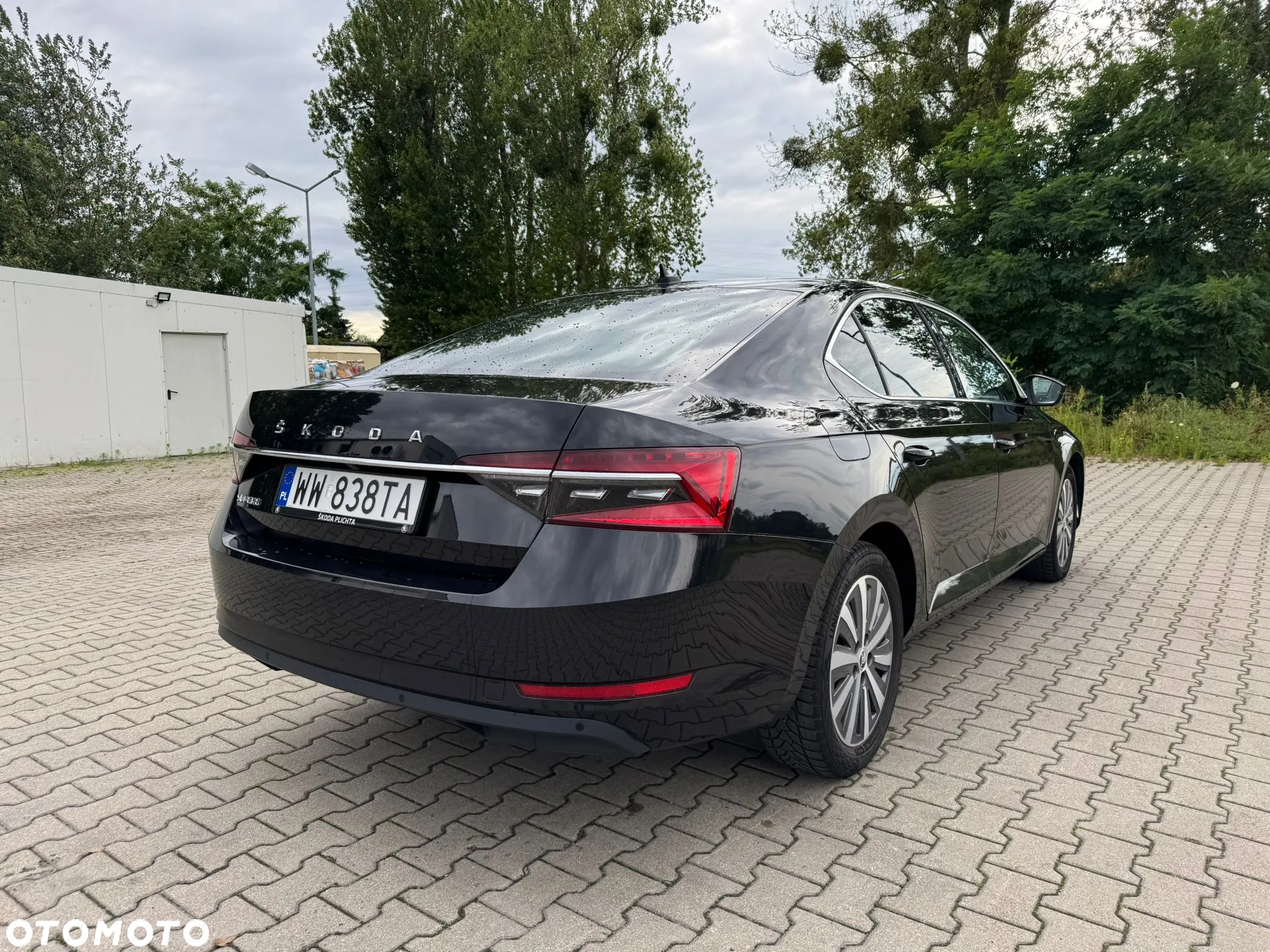 Skoda Superb 2.0 TDI SCR Style DSG - 5