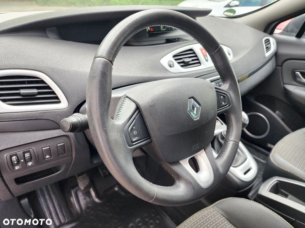 Renault Grand Scenic 1.6 16V 110 Dynamique - 25