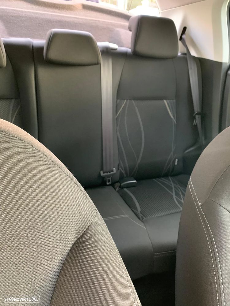 Peugeot 208 1.4 HDi Active - 25