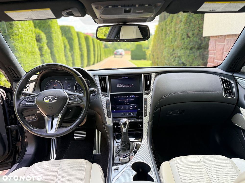Infiniti Q60 - 31