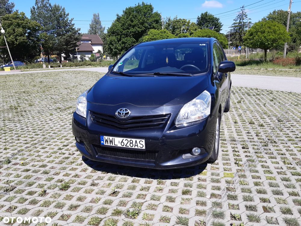 Toyota Verso 1.8 7-Sitzer Life - 1