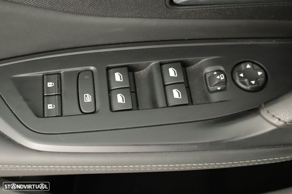 Peugeot 308 1.2 PureTech GT EAT8 - 19