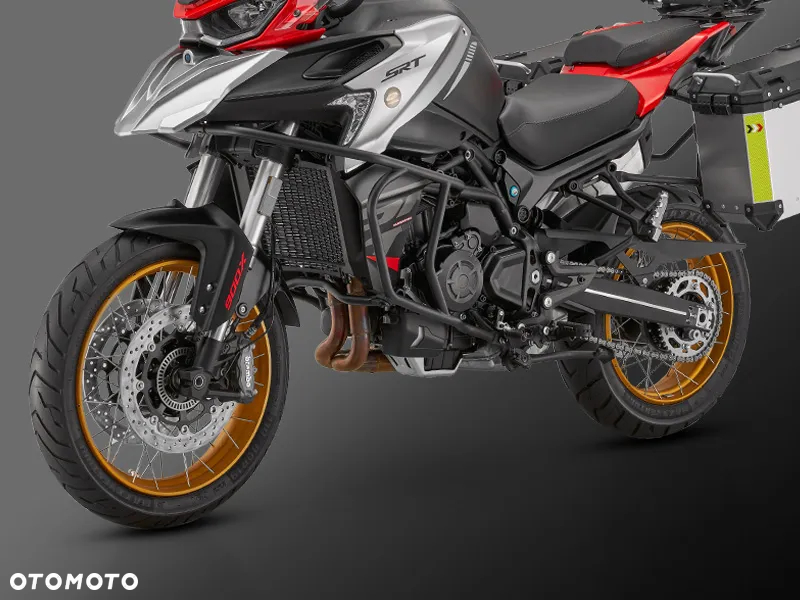 QJMOTOR 900 S - 11