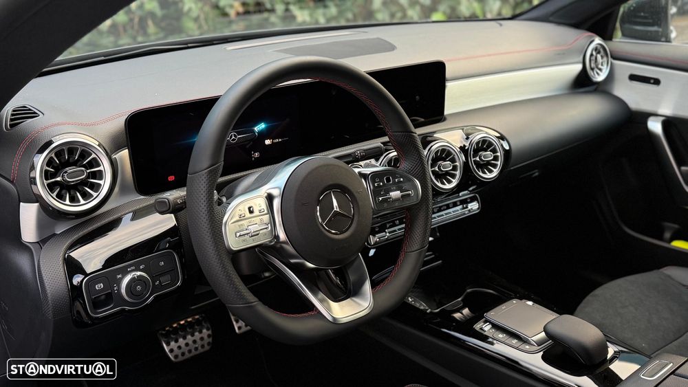 Mercedes-Benz CLA 250 e Shooting Brake AMG Line - 13