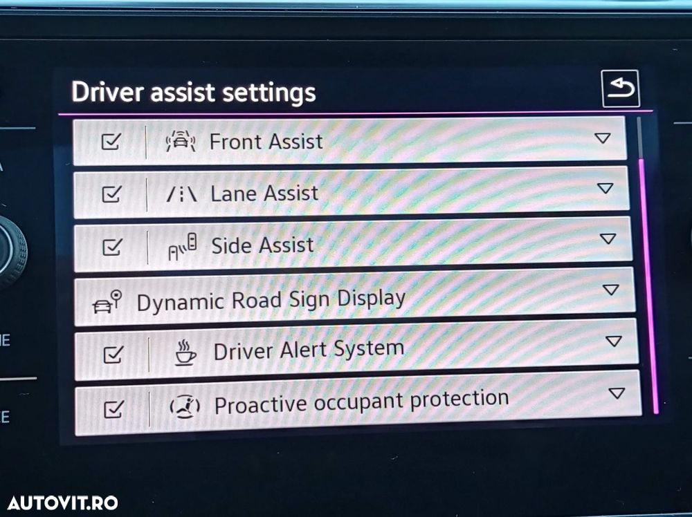 Volkswagen Tiguan 2.0 TDI SCR DSG 4Motion R-Line - 33