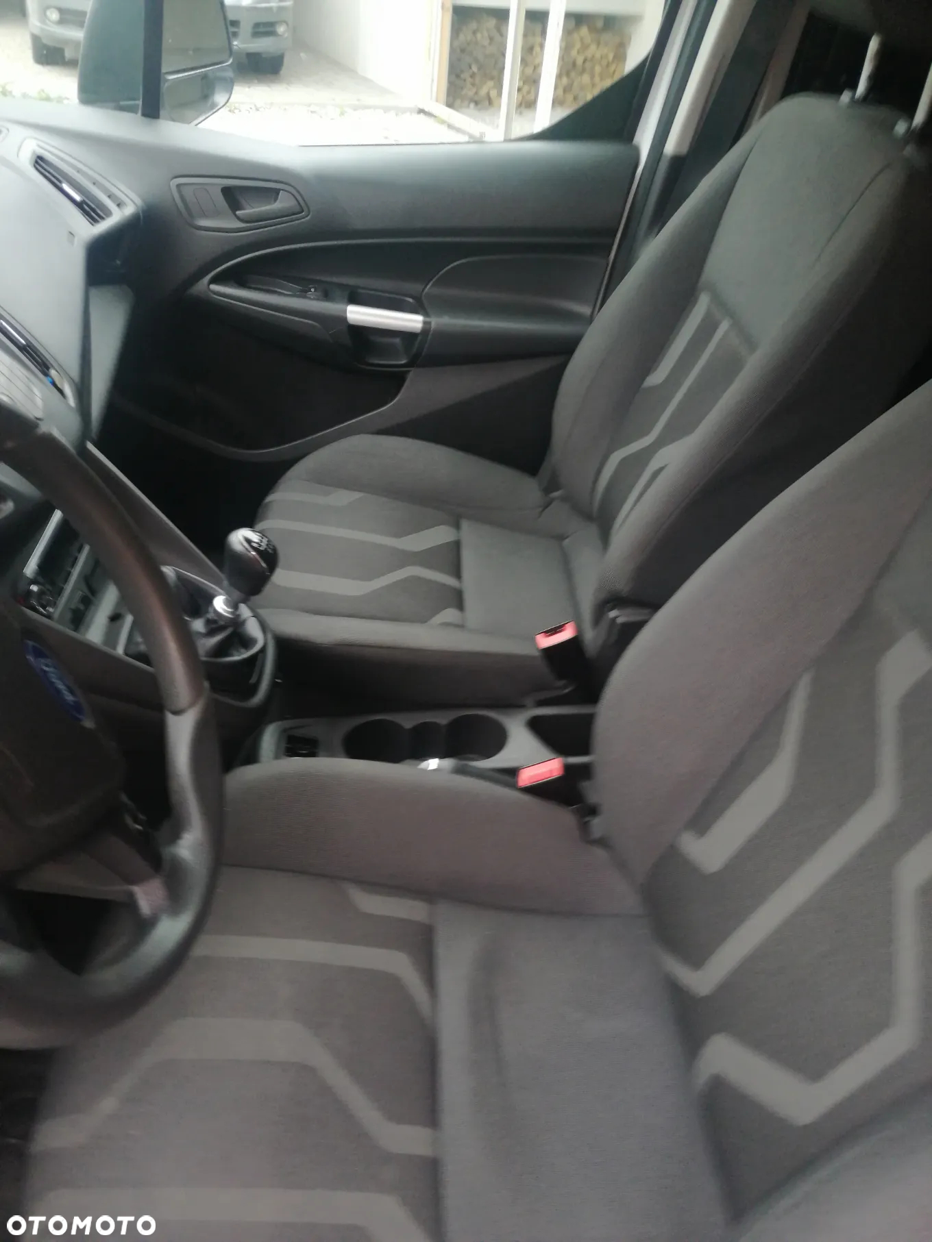Ford Tourneo Connect - 9
