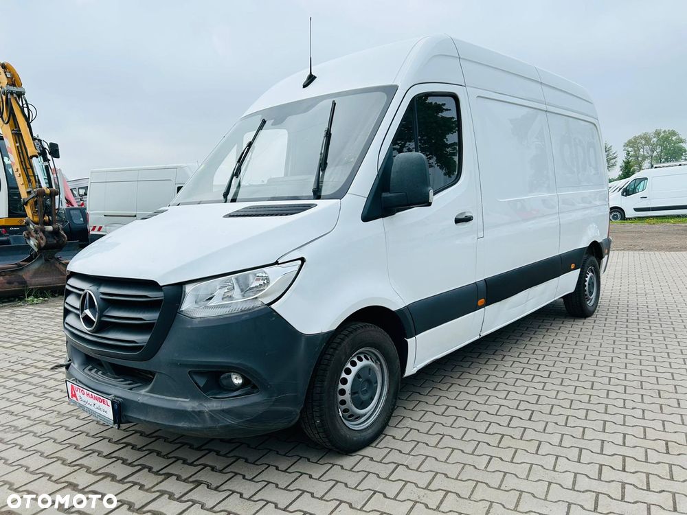 Mercedes-Benz Sprinter - 3