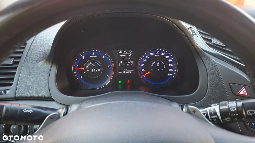Hyundai i40 - 10