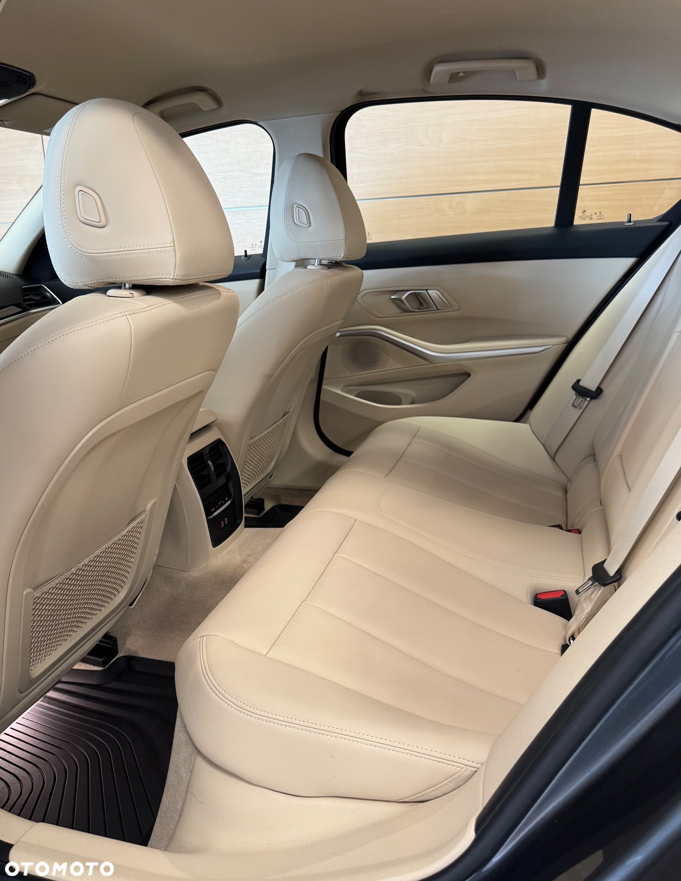BMW Seria 3 - 10