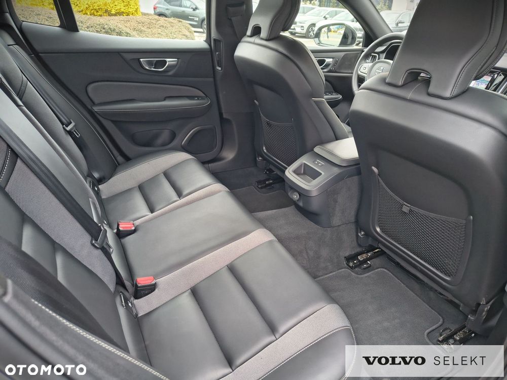 Volvo S60 - 28