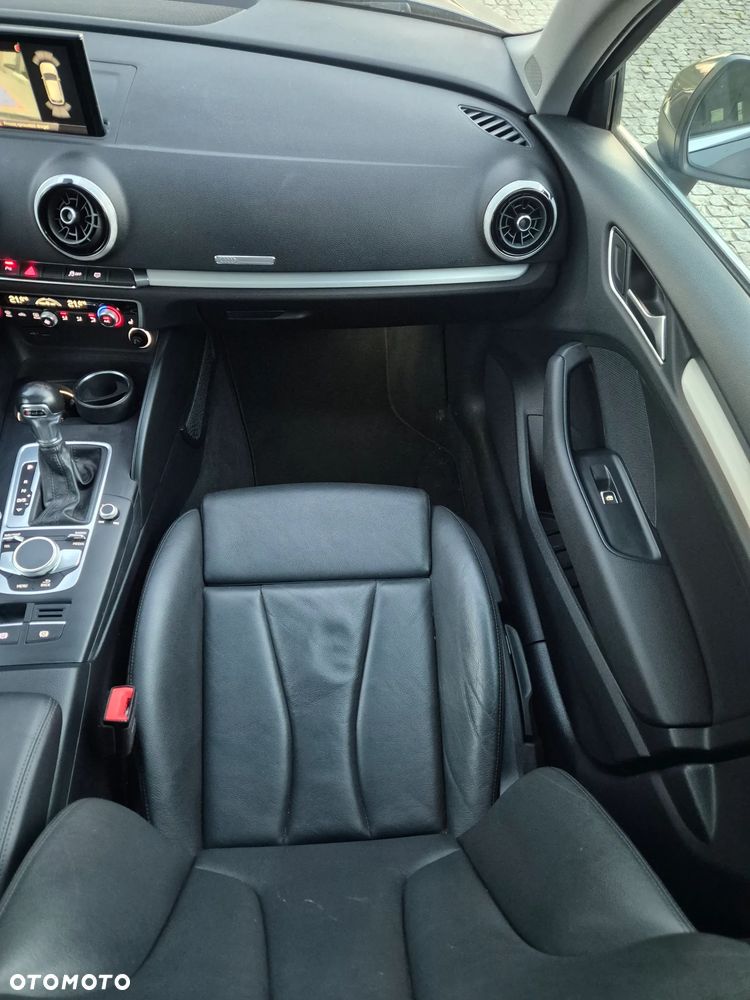 Audi A3 Sportback - 17