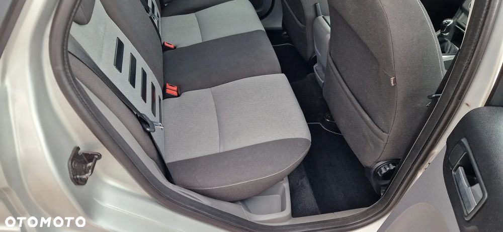 Ford Focus 1.6 Silver X - 23