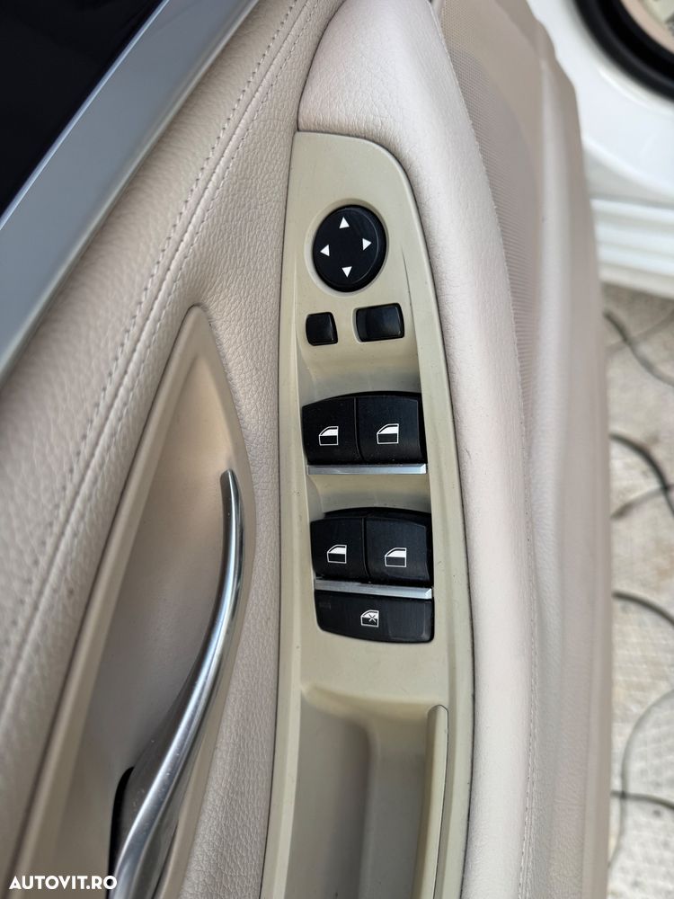 BMW Seria 5 525d Sport-Aut. Luxury Line - 20