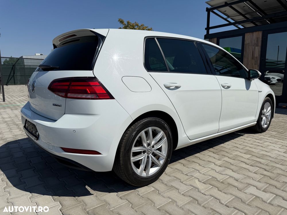 Volkswagen Golf 1.5 TSI BlueMotion ACT Comfortline - 6