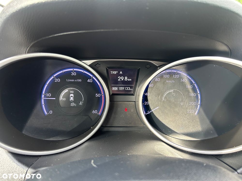 Hyundai ix35 2.0 CRDi 2WD Style - 12