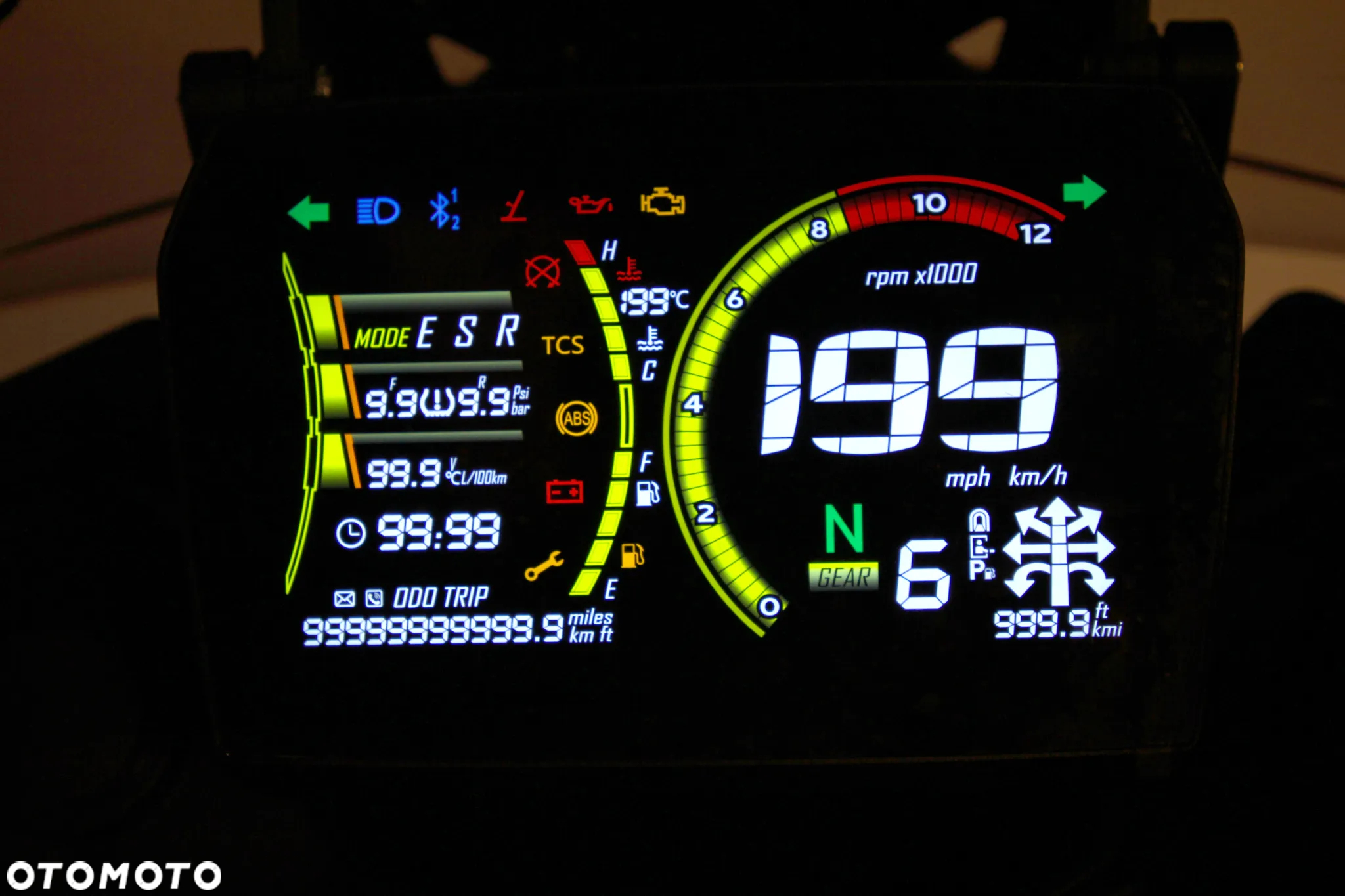 VOGE 625DSX - 8