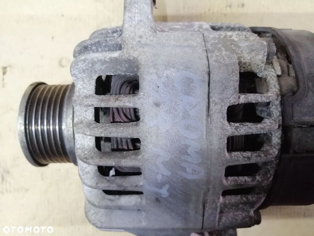 Fiat Croma Doblo 1.9 M.Jet alternator Denso 100A 51854901  MS 1012101091 - 2