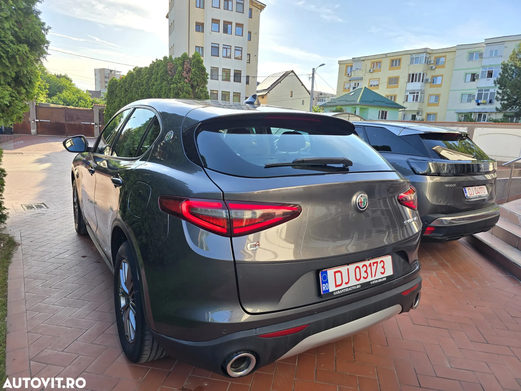 Alfa Romeo Stelvio 2.0 Turbo 16V AT8-Q4 Sprint - 10
