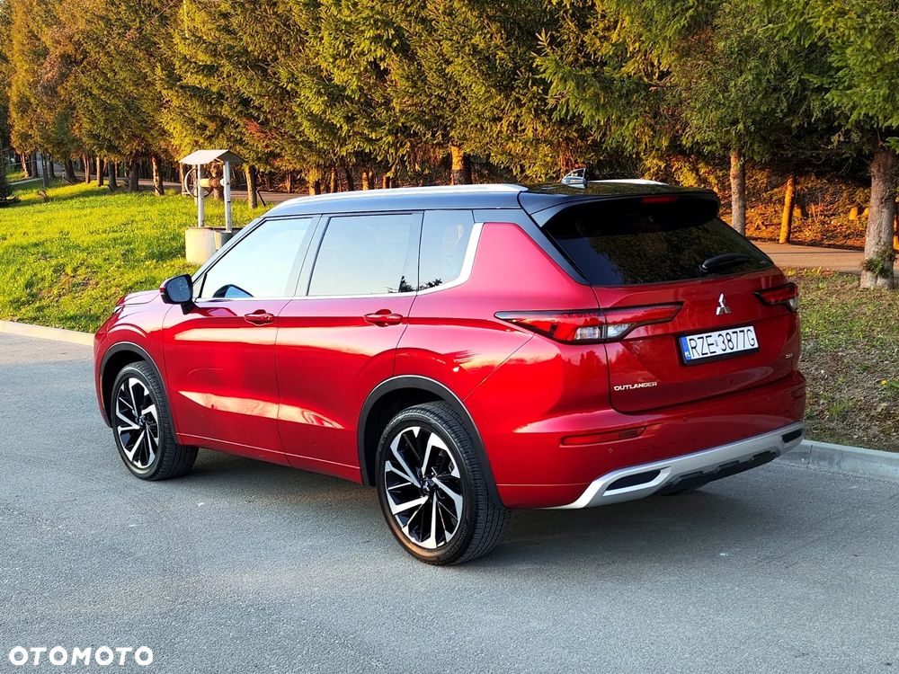 Mitsubishi Outlander - 6
