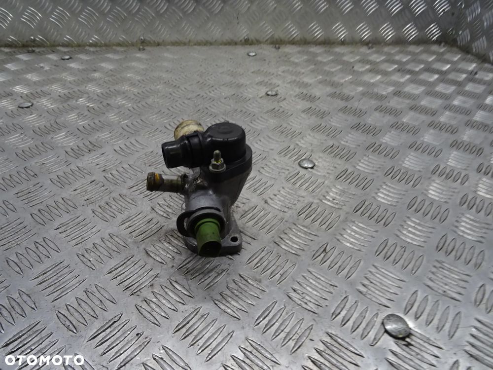 AUDI A4 B6 00-06 2.0B OBUDOWA TERMOSTATU 038121133A - 6
