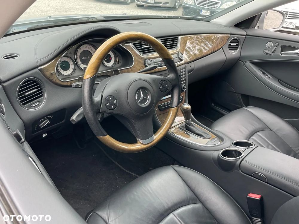 Mercedes-Benz CLS 350 7G-TRONIC - 11