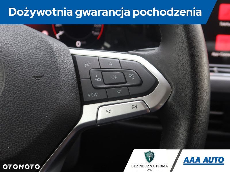 Volkswagen Golf - 23