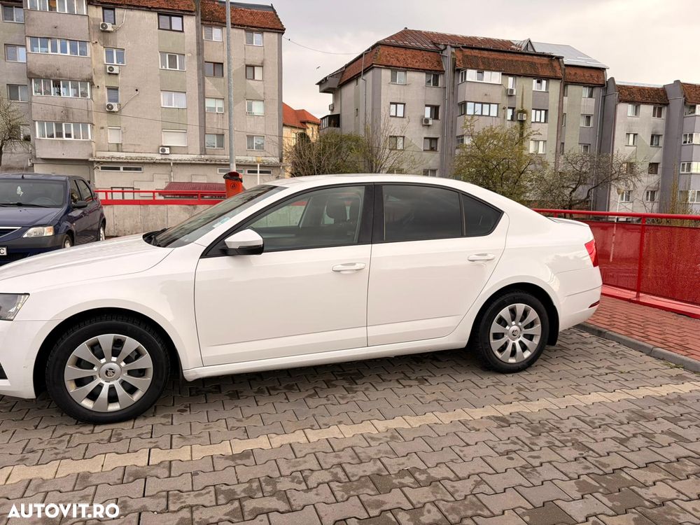 Skoda Octavia 1.5 TSI Ambition - 4