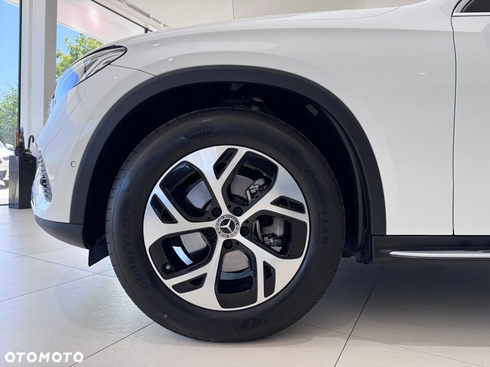 Mercedes-Benz GLC - 19