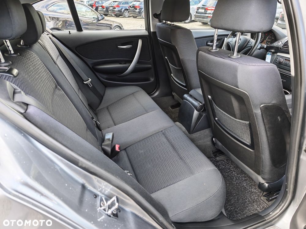 BMW Seria 1 - 8