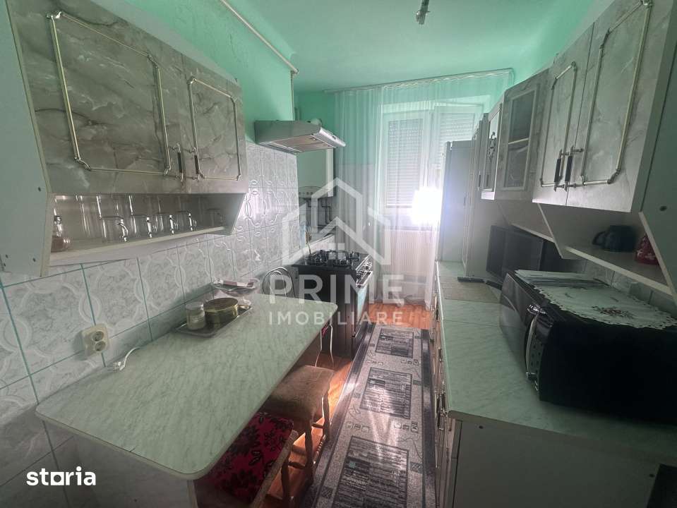 Apartament 2 camere| etaj 1| zona Cugir — fotografia 3