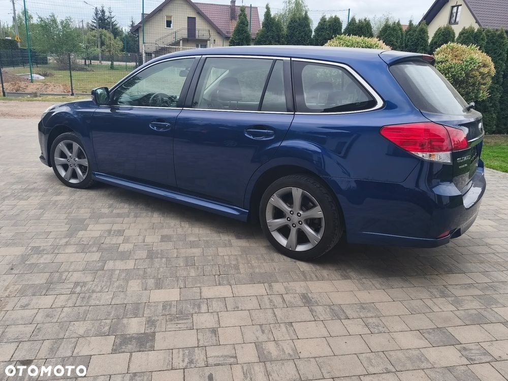 Subaru Legacy - 5