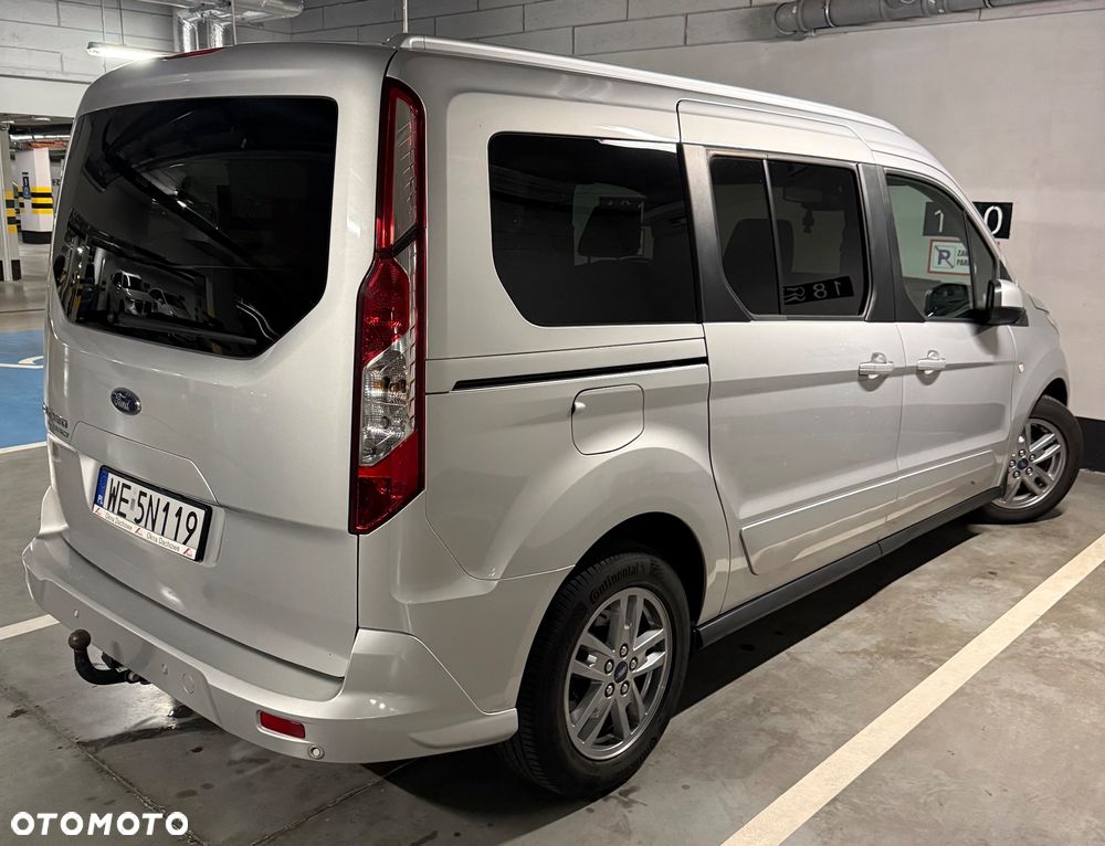 Ford Tourneo Connect Grand - 18