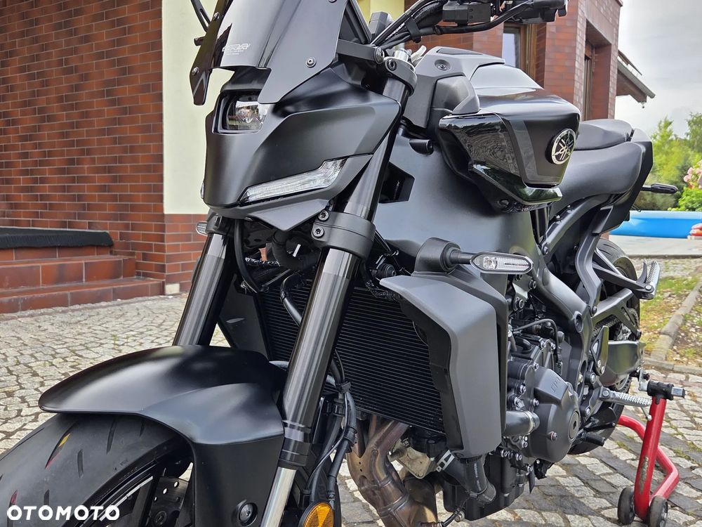Yamaha MT - 30