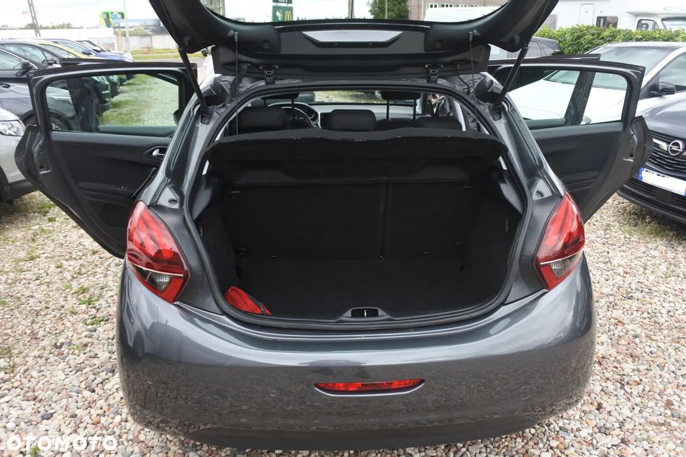 Peugeot 208 PureTech 110 Stop & Start EAT6 Allure - 13