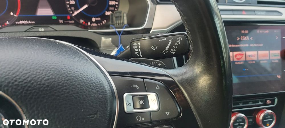 Volkswagen Passat - 27