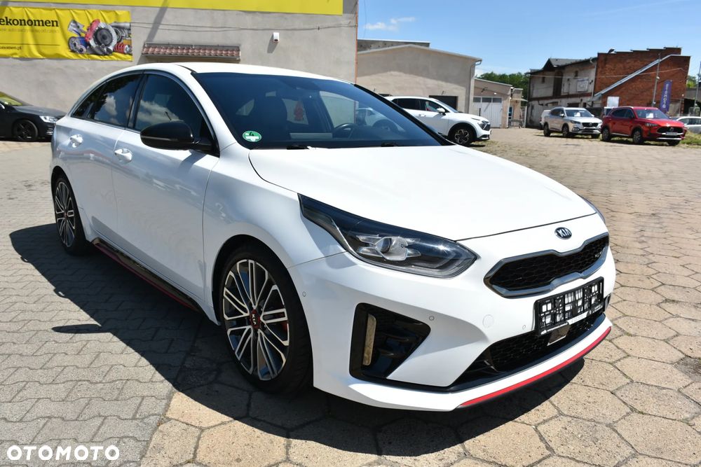Kia ProCeed 1.6 T-GDI DCT7 OPF GT - 13