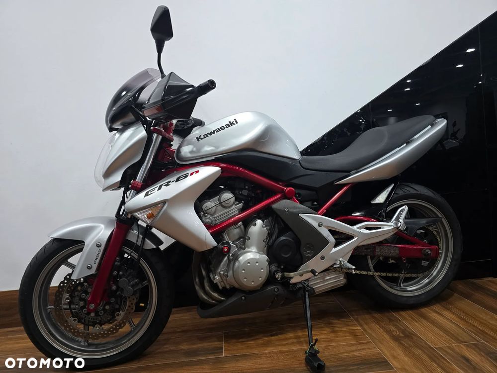 Kawasaki ER - 5