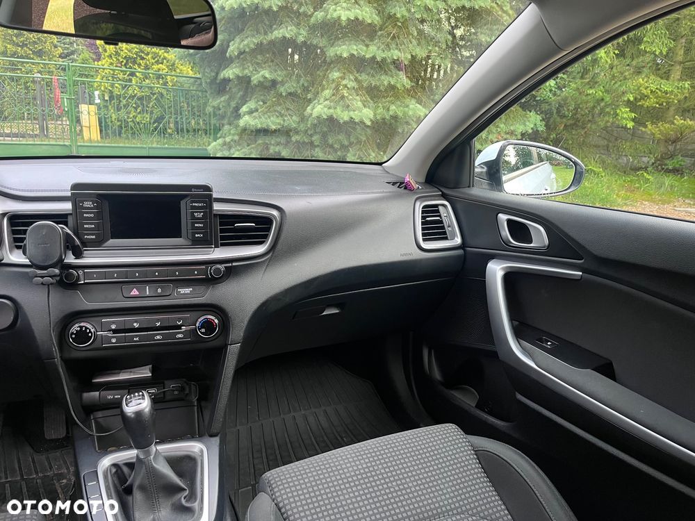 Kia Ceed 1.4 M - 22