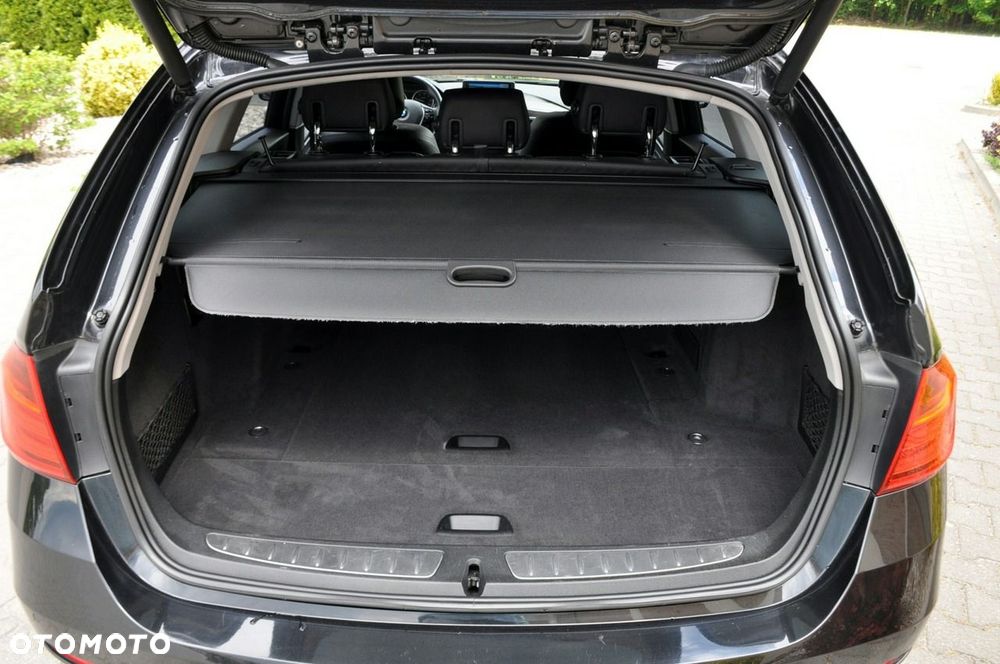BMW Seria 3 - 38