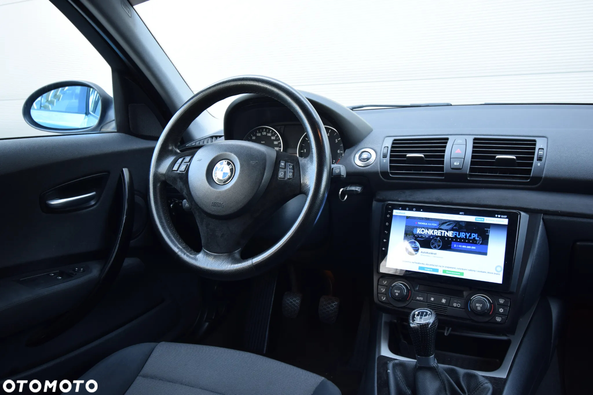 BMW Seria 1 116i - 24