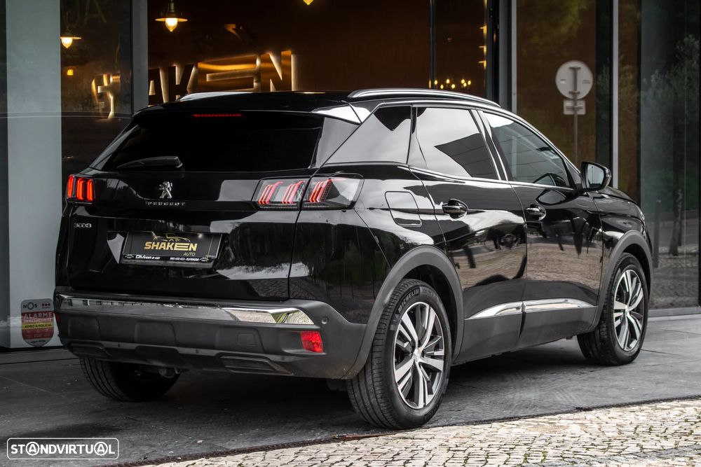 Peugeot 3008 1.5 BlueHDi Allure EAT8 - 4