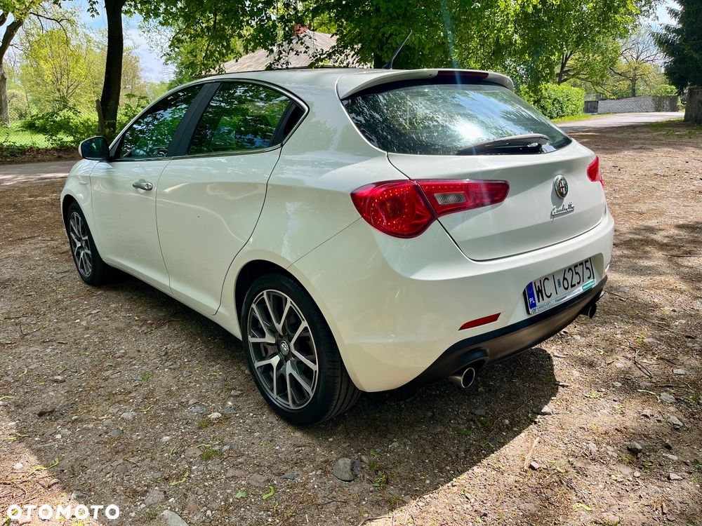 Alfa Romeo Giulietta 2.0 JTDM 16V Turismo - 7