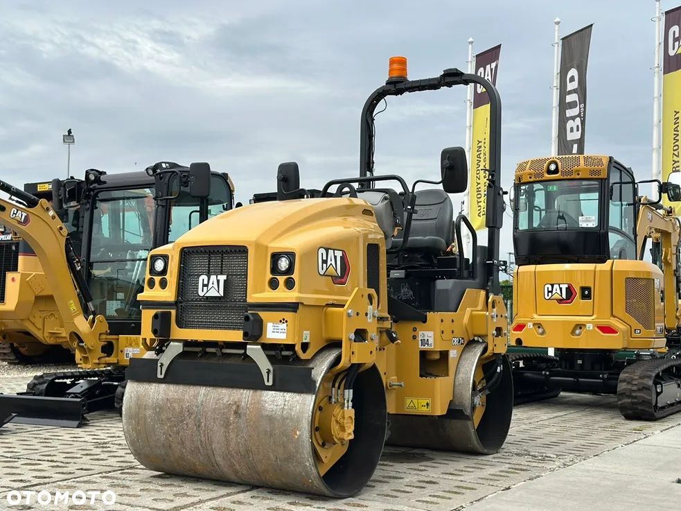 Caterpillar 301.8 - 24