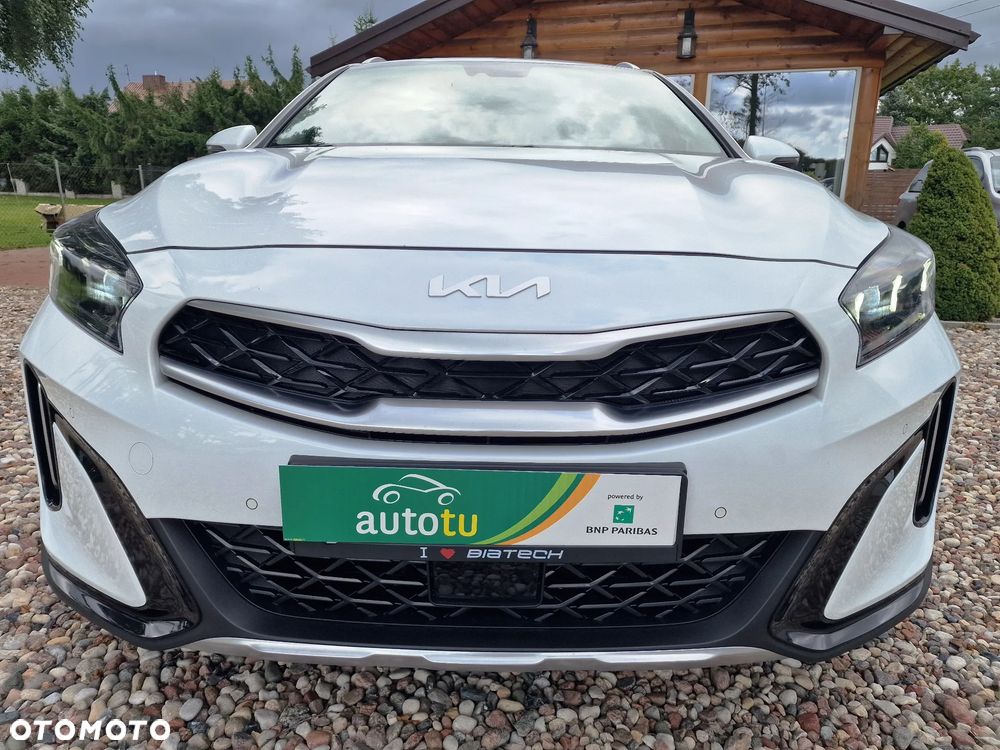 Kia Xceed 2023 photo 2