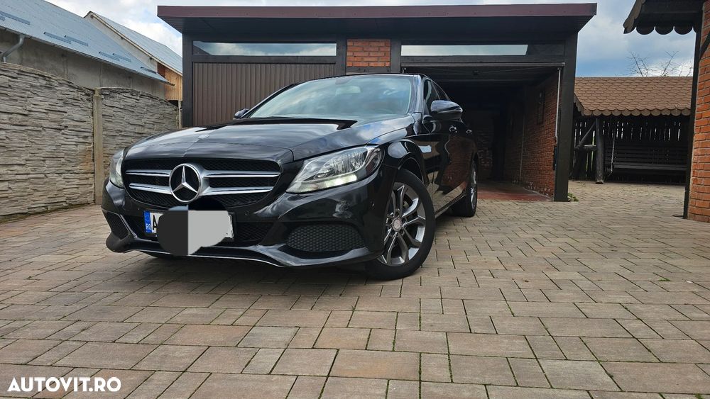 Mercedes-Benz C 220 d 4Matic 7G-TRONIC - 11