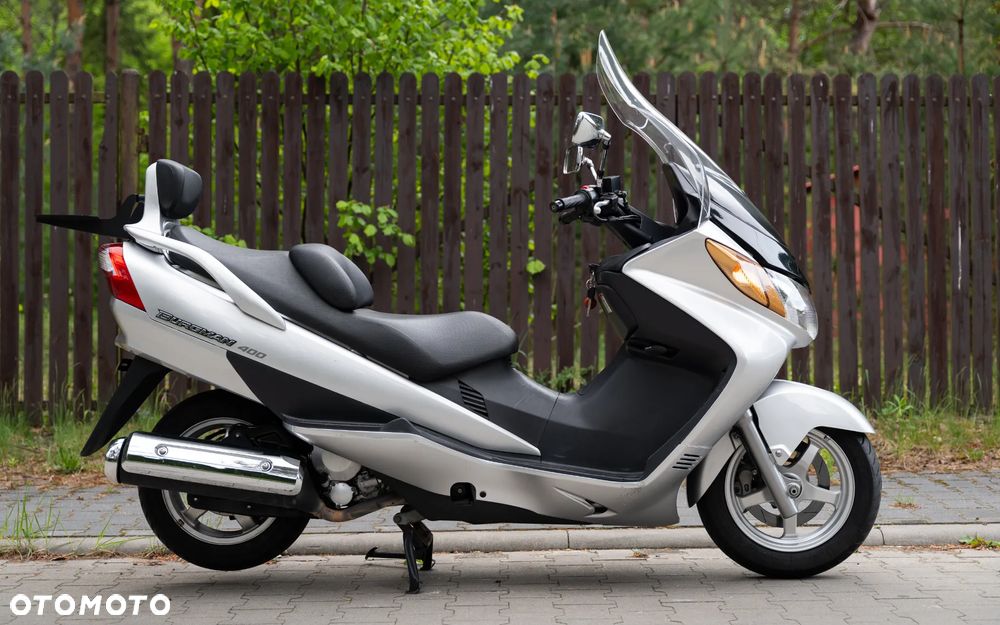 Suzuki Burgman - 5