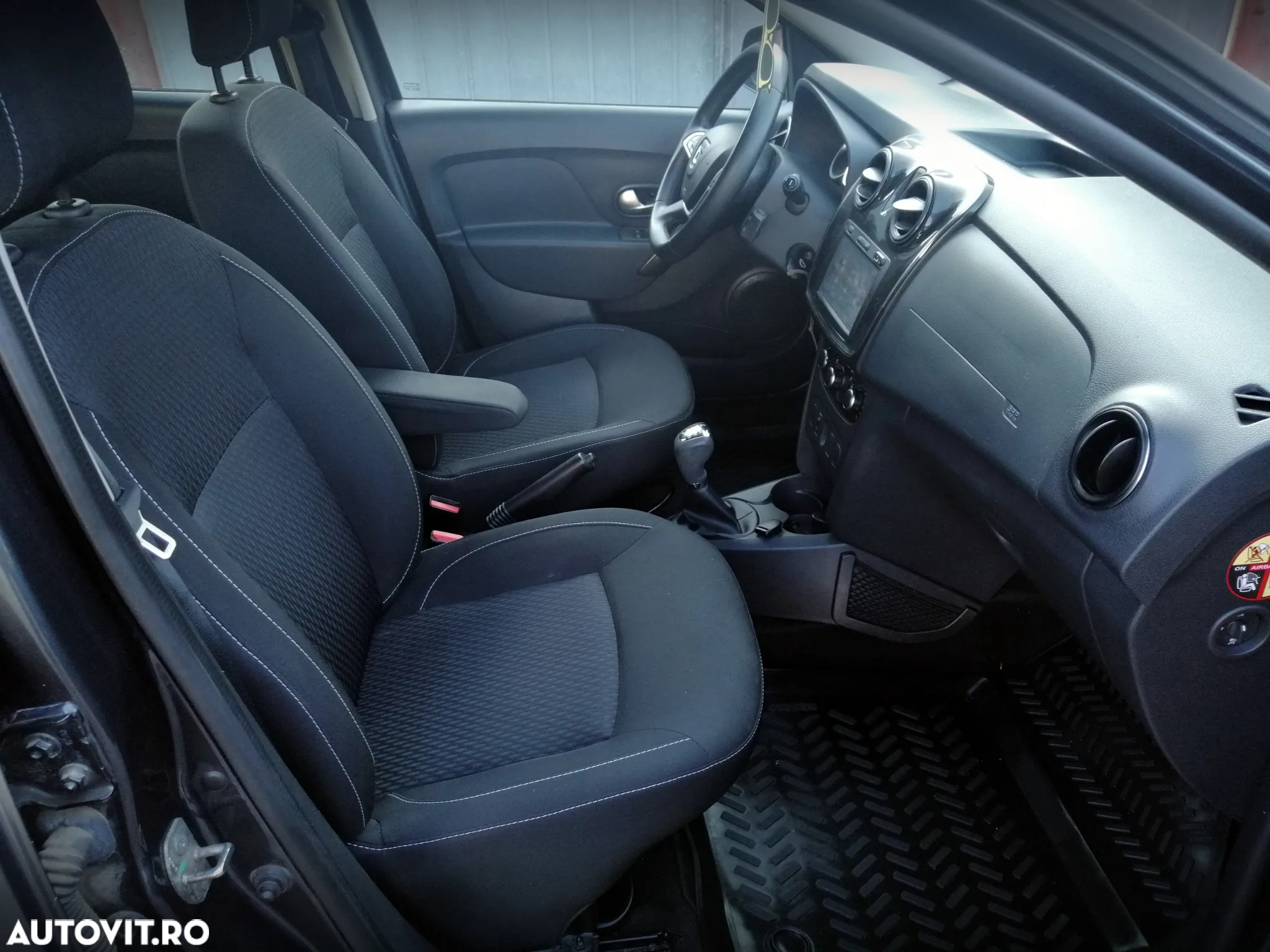 Dacia Logan MCV 0.9 TCe 90 CP Easy-R Prestige - 12