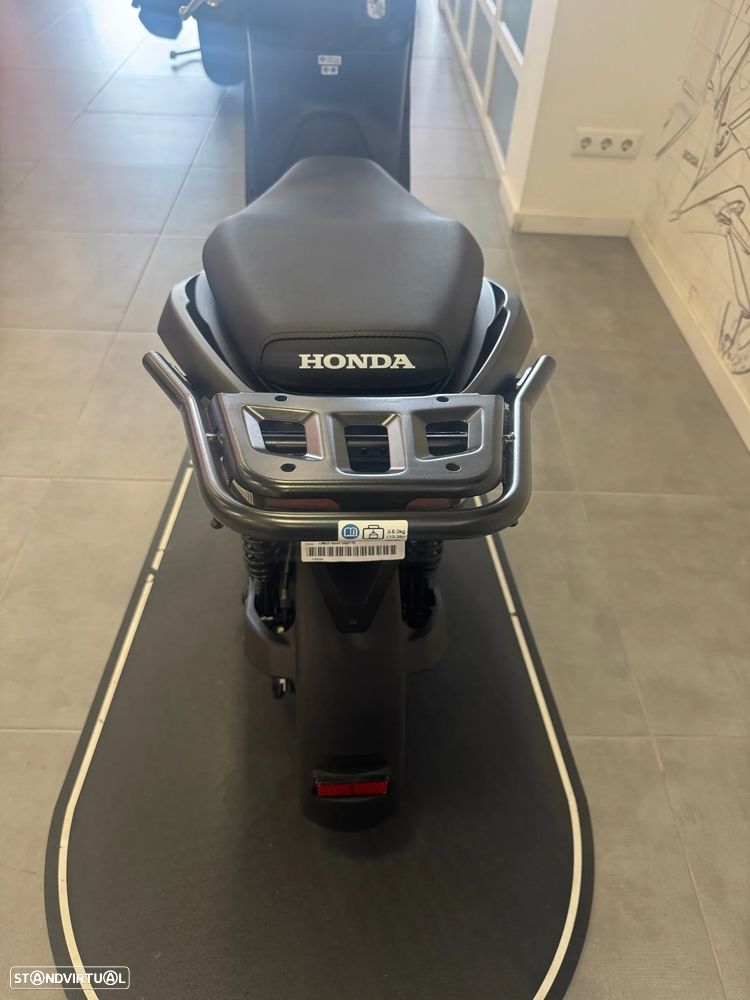 Honda F Elétrica - carta de automóvel - 4